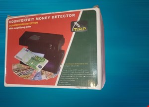 دستگاه تشخیص اسکناس